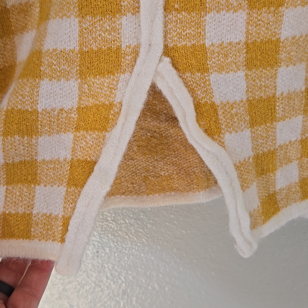 Vintage 60s Yellow Gingham Mandarin Collar Sweater - Picture 7 of 8